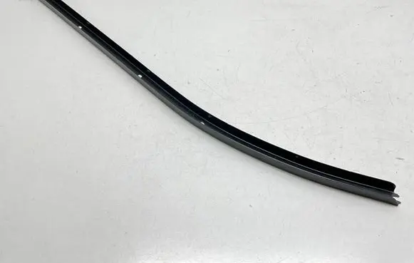 Volkswagen Transporter - Caravelle T5 Sliding door upper top rail 7E0843859A