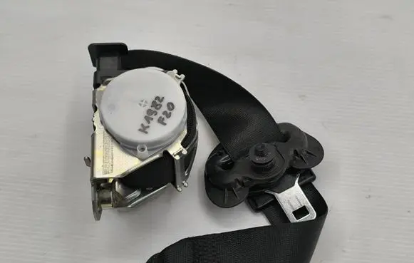 BMW 1 F20 F21 Front seatbelt 34078320