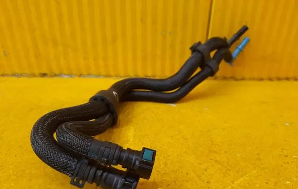 BMW 3 G20 G21 Fuel line pipe