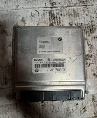 BMW 5 E39 Engine control unit/module 7786581 0281010314