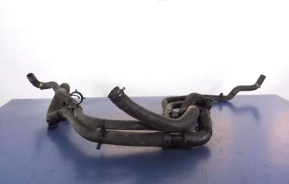 Renault Scenic III - Grand scenic III Engine coolant pipe/hose