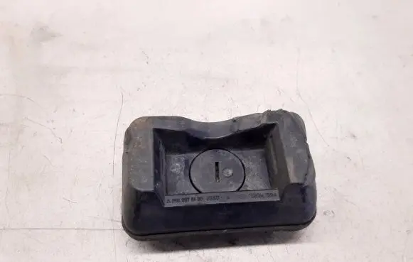 Mercedes-Benz SLK R171 Jacking socket point A2039970186