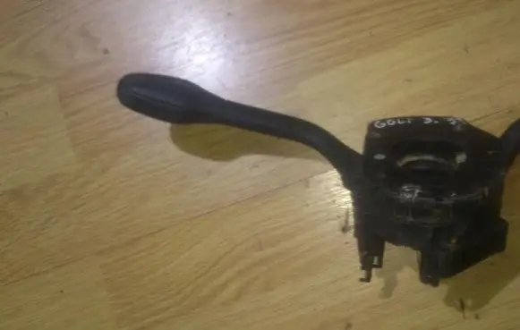 Volkswagen Golf III Indicator stalk