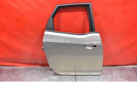 Opel Meriva A Rear door