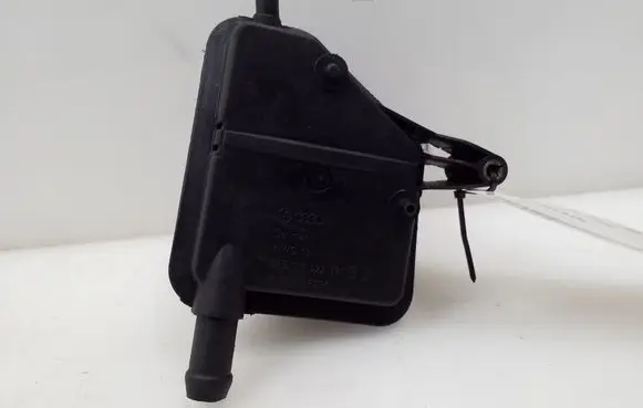 Volkswagen Golf IV Power steering fluid tank/reservoir 1J0422371