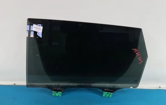 Audi Q7 4M Rear door window glass IMPRK1565243