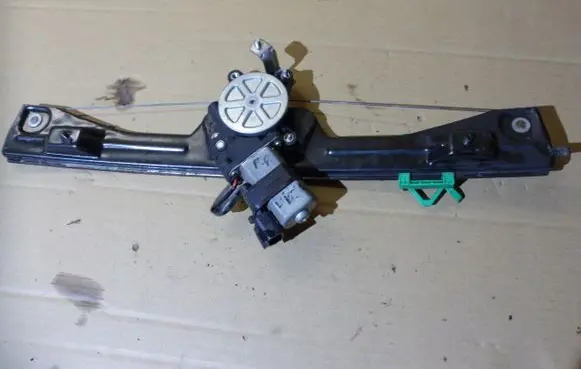 Fiat Linea Front door window regulator with motor