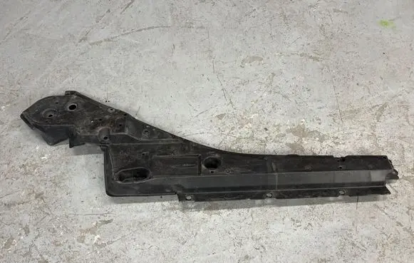 Toyota RAV 4 (XA50) Side bottom protection 5816542040