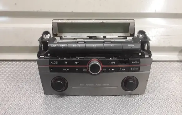 Mazda 3 I Radio/CD/DVD/GPS head unit 14794008