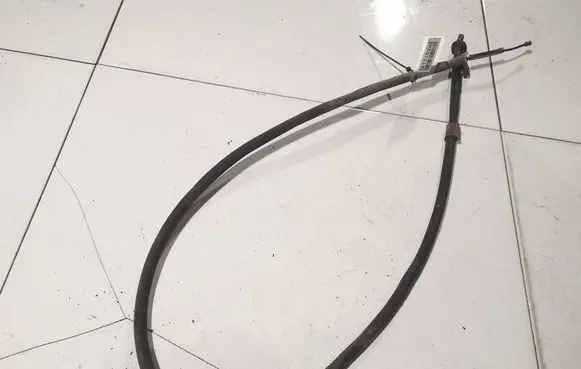 Nissan Tiida C11 Handbrake/parking brake wiring cable 