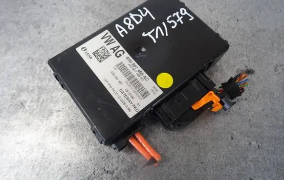 Audi A8 S8 D4 4H Gateway control module 4H0907468AC 535189861