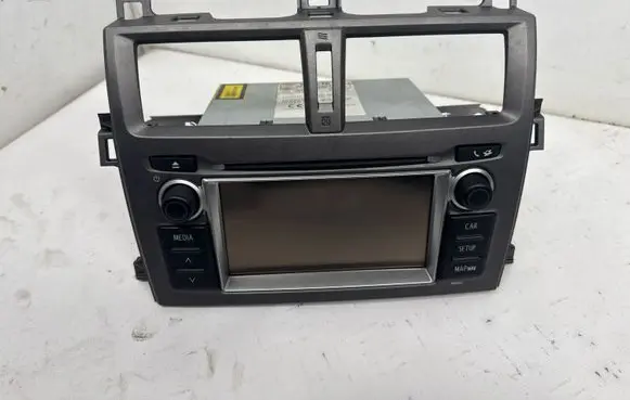 Toyota Verso-S Radio/CD/DVD/GPS head unit 8614052012 WK100013 13500080320101