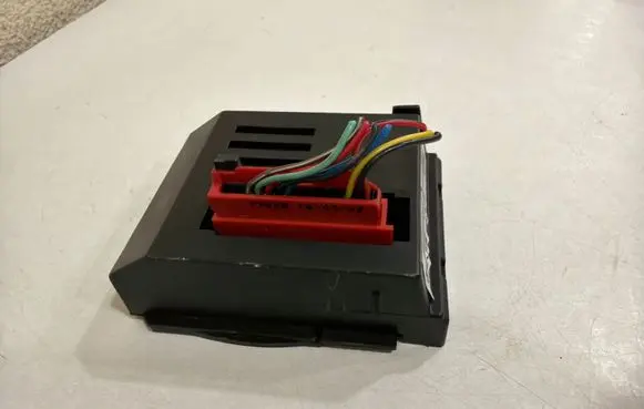 Nissan Primera Tire pressure control unit 216690972A1