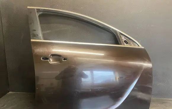 Opel Insignia A Front door