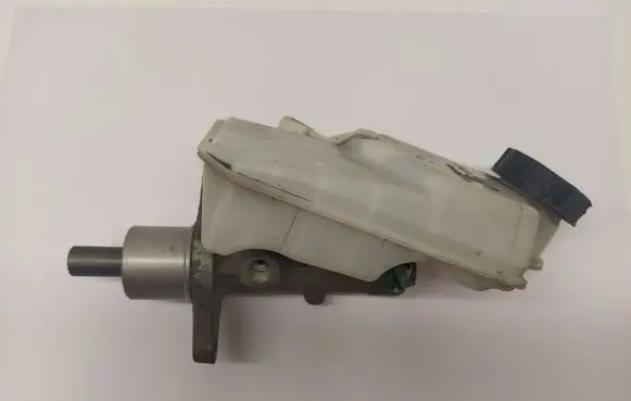 Ford Focus Master brake cylinder 03350891031 03350891041
