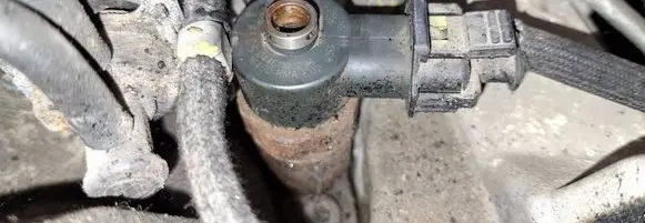Honda FR-V Fuel injector 0445110296