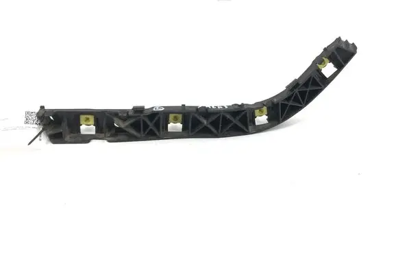 Rear bumper mounting bracket