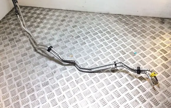 Land Rover Discovery Sport Fuel main line pipe GJ329H334AH