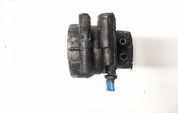 Engine oil radiator