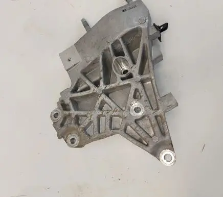 Hyundai Kona I Other engine bay part