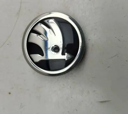 Skoda Yeti (5L) R20 wheel hub/cap/trim 5E0601151