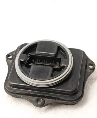 Volvo XC60 Xenon control unit/module 90068996