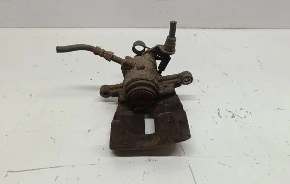 Volkswagen Multivan T5 Rear brake caliper