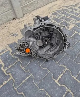 Opel Astra K Manual 5 speed gearbox 24582874