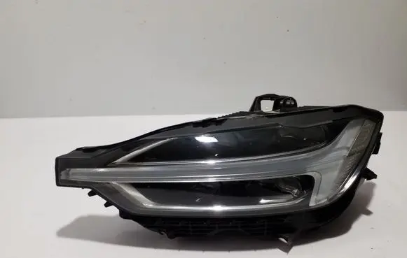 Volvo XC60 Headlight/headlamp 31420417