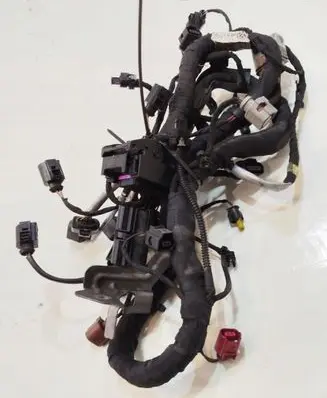 Volkswagen PASSAT B8 Engine installation wiring loom 04L972627EA