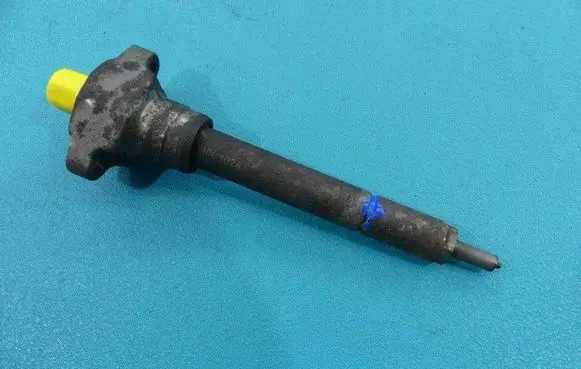 BMW 5 E39 Fuel injector 0432191528 IMPRK1003026