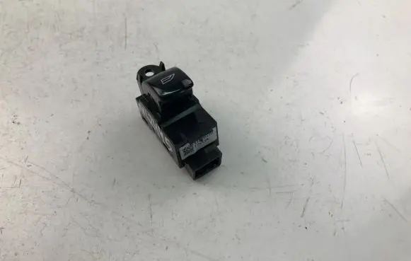Volvo XC90 Electric window control switch 31376458