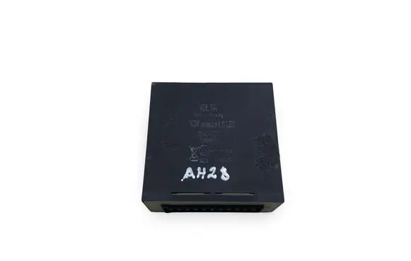 Toyota Auris E180 Tow bar trailer control unit/module 85451237