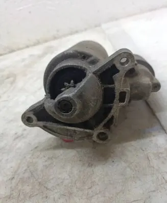 Peugeot 307 Starter motor 1005821815