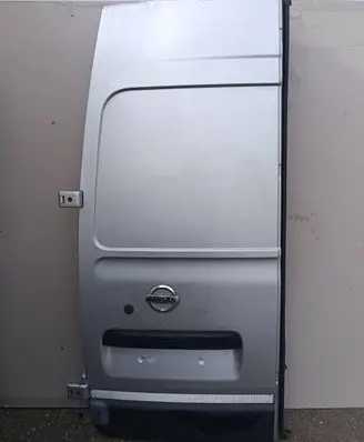 Nissan Interstar Rear door