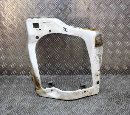 Headlight/headlamp mounting bracket
