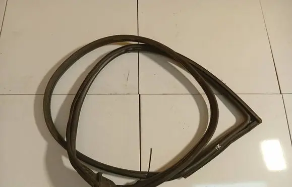 Alfa Romeo Mito Rubber seal front coupe door 