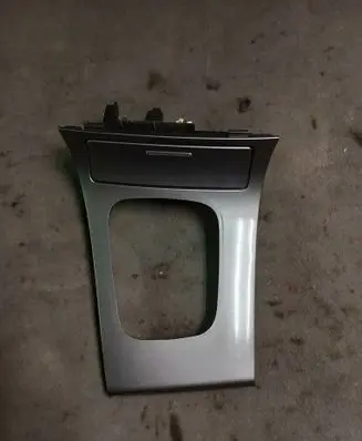 Ashtray (front)