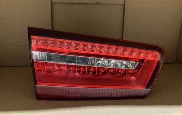 Audi RS6 C7 Tailgate rear/tail lights 4G9945093D