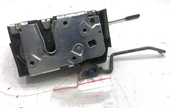 Land Rover Freelander Front door lock