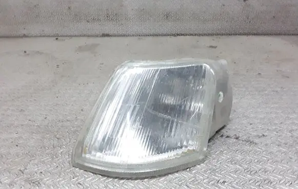 Citroen Saxo Front indicator light