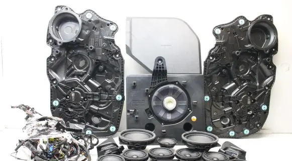 BMW i4 Audio system kit 5A4EEC3 HARMANKARDON