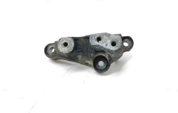 Opel Zafira C Engine mounting bracket