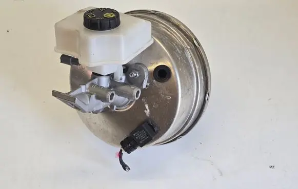 Mercedes-Benz GLS X167 Brake booster A1674302200