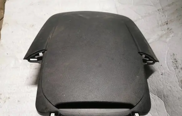 Opel Combo E Glove box 9816562177
