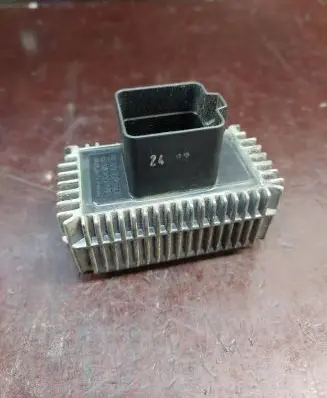 Opel Zafira A Glow plug pre-heat relay 09132691 51299008