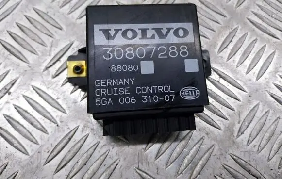 Volvo S40, V40 Cruise control relay 30807288