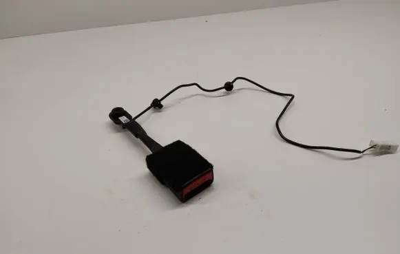 BMW 2 F45 Front seatbelt buckle 7313299