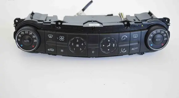 Mercedes-Benz E W211 Interior fan control switch A2118203715