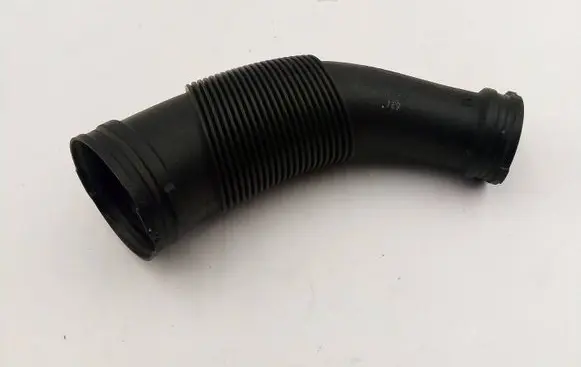 Audi A5 8T 8F Air intake duct part 059129629A